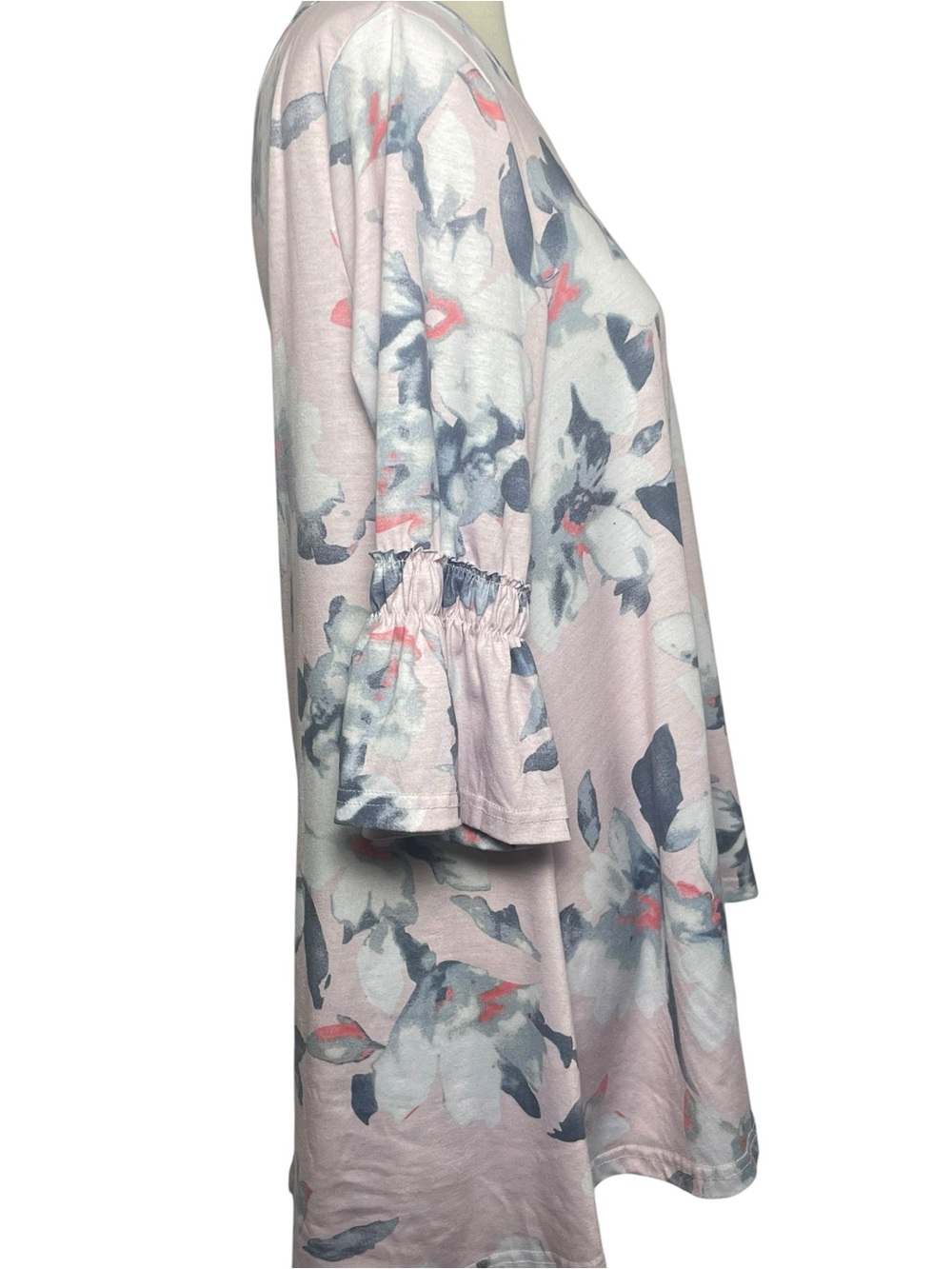 Women's Pink Floral Ruffle Sleeve Top - Picture 3 of 6